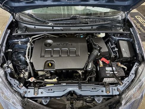 Used 2018 Toyota Corolla LE image 28