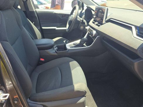 Used 2024 Toyota RAV4 LE AWD/4WD image 9