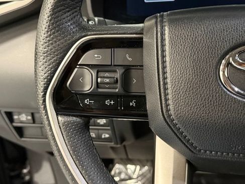 Used 2023 Toyota Tundra Limited w/ TRD Off-Road Package AWD/4WD image 20