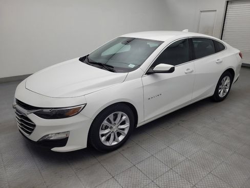 Used 2023 Chevrolet Malibu LT FWD image 2