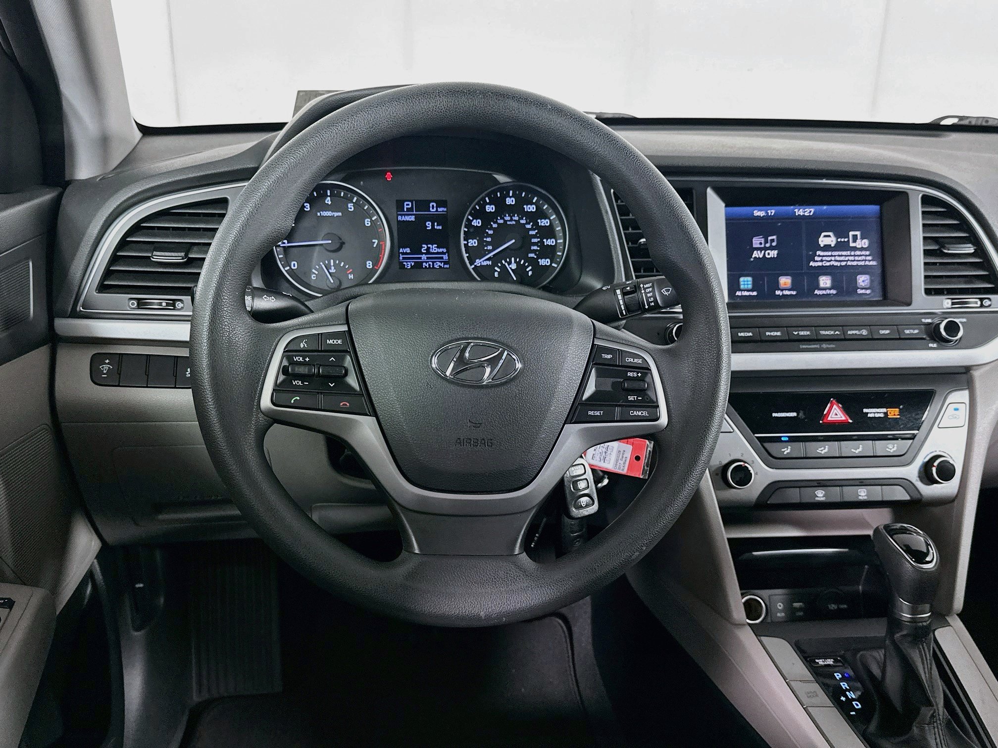Used 2017 Hyundai Elantra SE FWD image 17