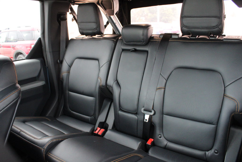 Used 2023 Ford Bronco Badlands AWD/4WD image 21