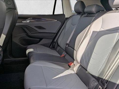 New 2026 Volkswagen Tiguan SE AWD/4WD image 26