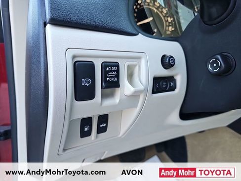 Used 2010 Lexus IS 250C image 15