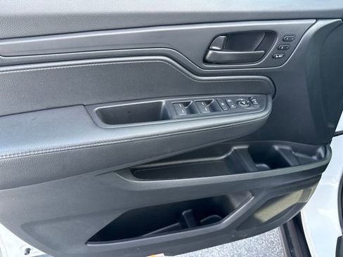 Used 2023 Honda Odyssey EX-L image 9