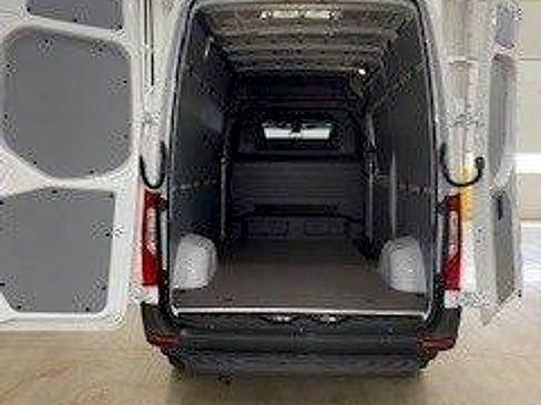 New 2025 Mercedes-Benz Sprinter 2500 image 4