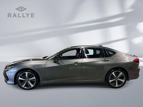 Used 2025 Acura TLX w/ Technology Package image 3