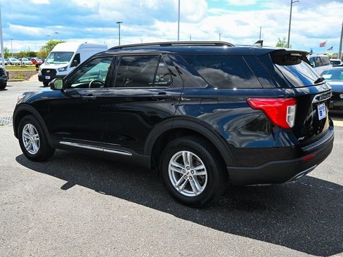 Certified 2024 Ford Explorer XLT w/ Equipment Group 202A AWD/4WD image 7