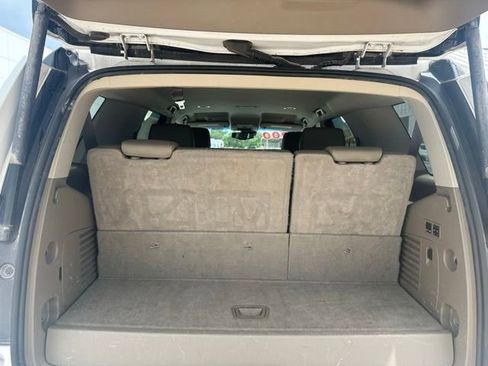 Used 2019 Chevrolet Tahoe LT w/ Texas Edition Package RWD image 15