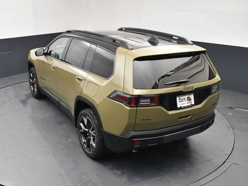 New 2026 Jeep Cherokee Overland w/ Trailer Tow Group AWD/4WD image 16