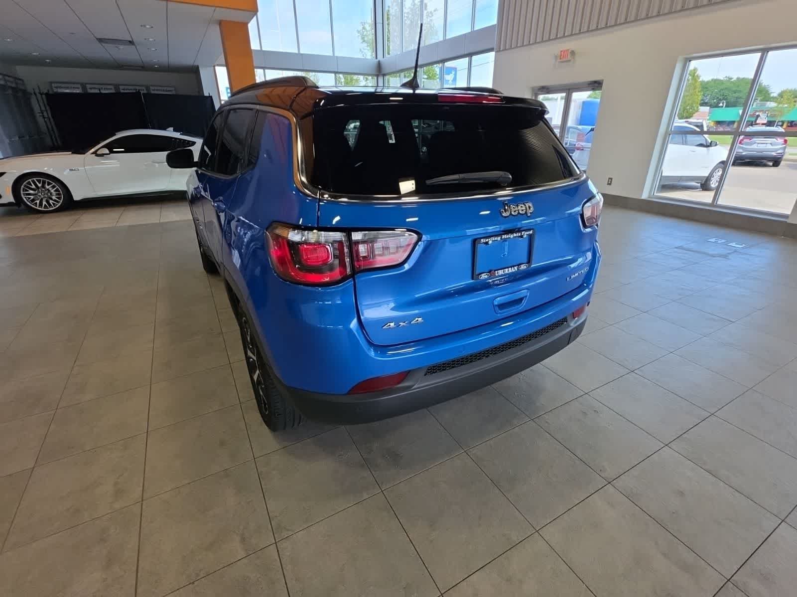 Used 2025 Jeep Compass Limited AWD/4WD image 16