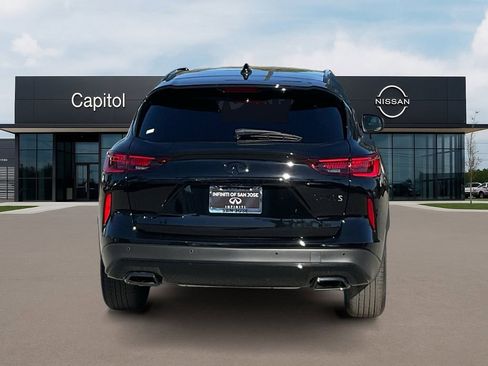 Used 2025 INFINITI QX50 Sport image 6