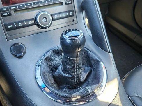 Used 2007 Pontiac Solstice Convertible w/ Premium Package image 12