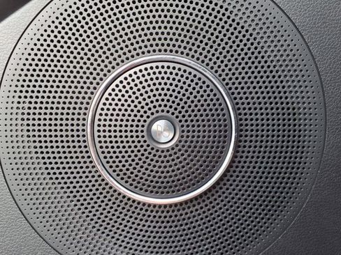 Used 2021 Ford Expedition Limited image 22