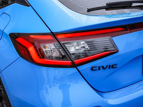 Certified 2024 Honda Civic Sport image 12