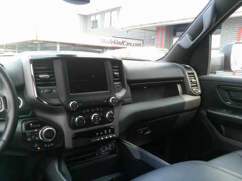 Used 2022 RAM 1500 Big Horn w/ Built-to-serve Edition image 26