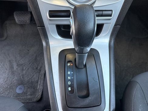 Used 2018 Ford Fiesta SE image 33