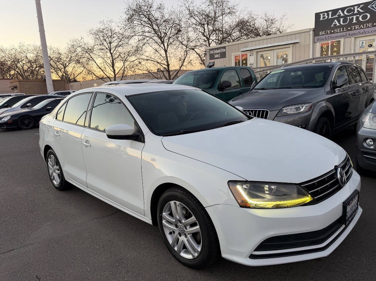 Used 2018 Volkswagen Jetta S FWD image 3