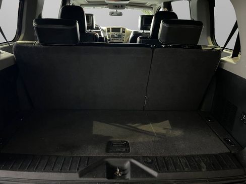 Used 2013 Nissan Armada Platinum image 5