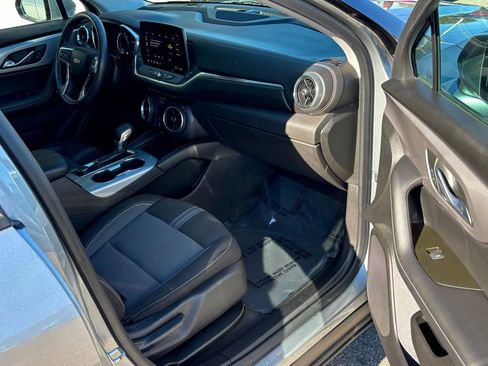 Used 2023 Chevrolet Blazer LT image 28