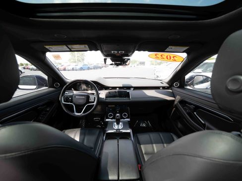 Used 2022 Land Rover Range Rover Evoque R-Dynamic SE AWD/4WD image 19