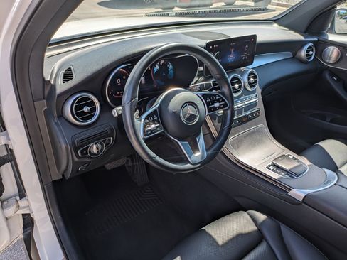 Used 2021 Mercedes-Benz GLC 300 4MATIC image 16