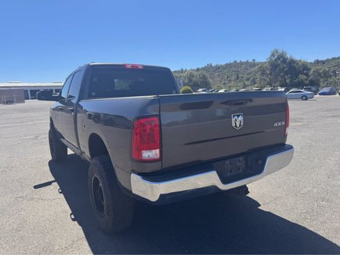 Used 2018 RAM 2500 Tradesman w/ Chrome Appearance Group AWD/4WD image 7