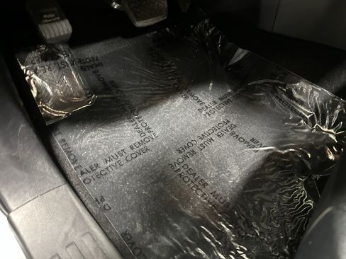 Used 2022 Toyota 4Runner SR5 Premium w/ Moonroof Package image 17