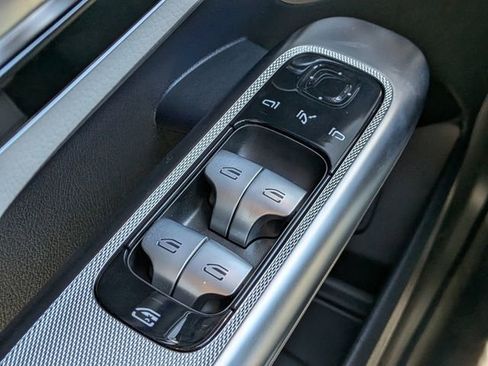 New 2026 Mercedes-Benz GLC 300 image 27