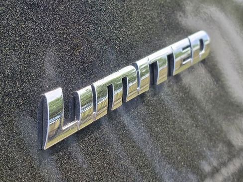 Used 2024 Toyota Tundra Limited w/ Power Package image 6