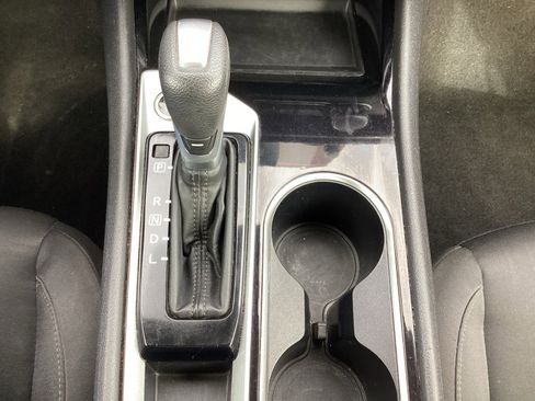 Used 2024 Nissan Altima 2.5 SV image 24