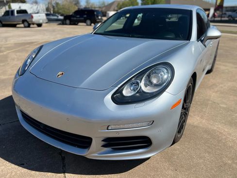 Used 2014 Porsche Panamera image 31
