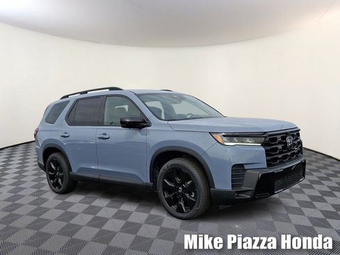 New 2026 Honda Pilot Black Edition image 1