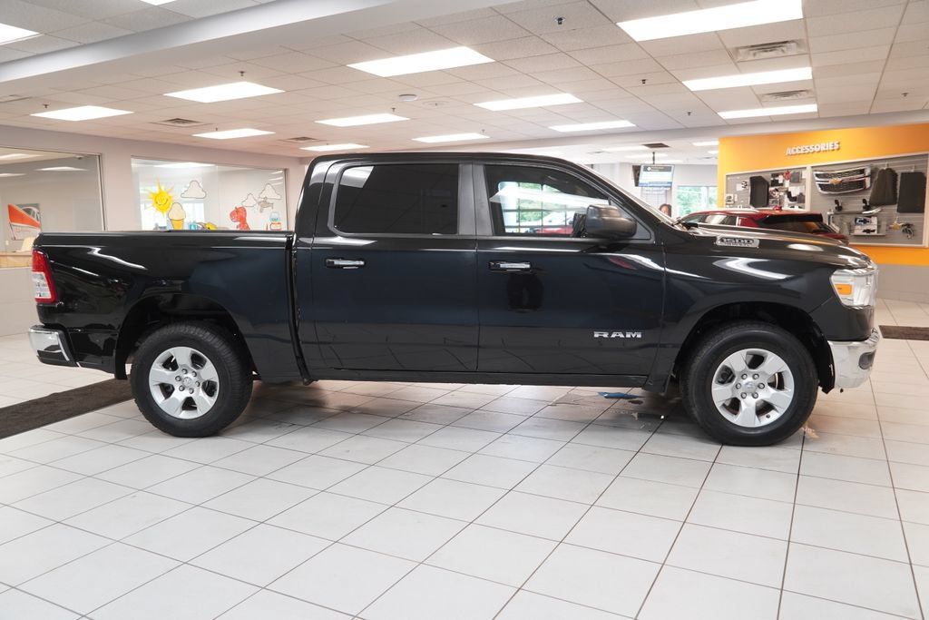Used 2019 RAM 1500 Big Horn AWD/4WD image 12