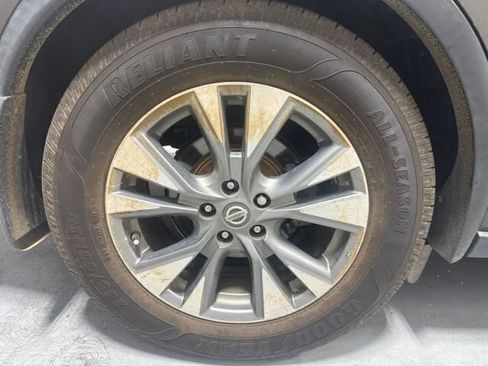 Used 2015 Nissan Murano SV w/ Premium Package FWD image 6