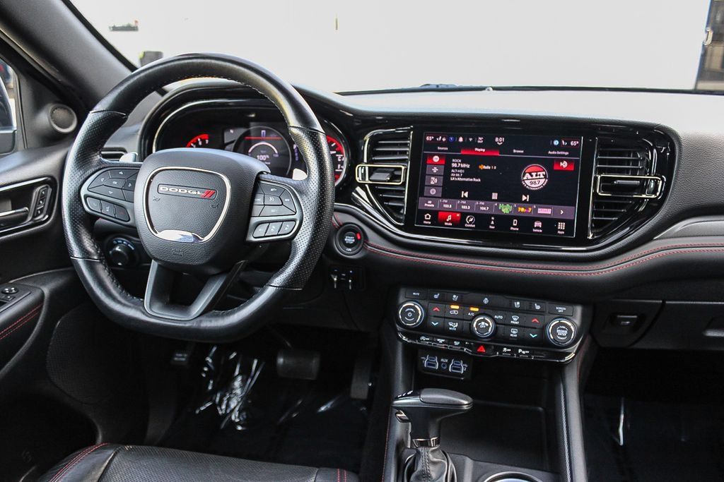 Used 2024 Dodge Durango GT AWD/4WD image 14