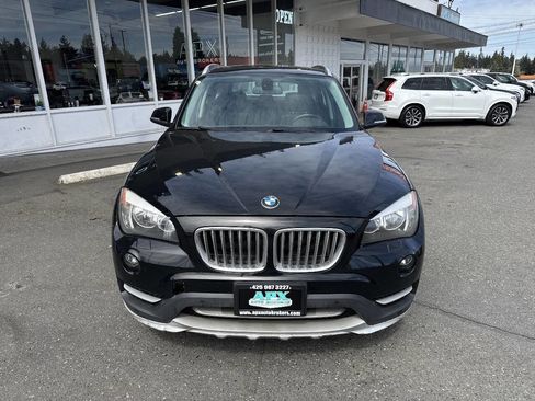 Used 2015 BMW X1 xDrive28i w/ Ultimate Package AWD/4WD image 12