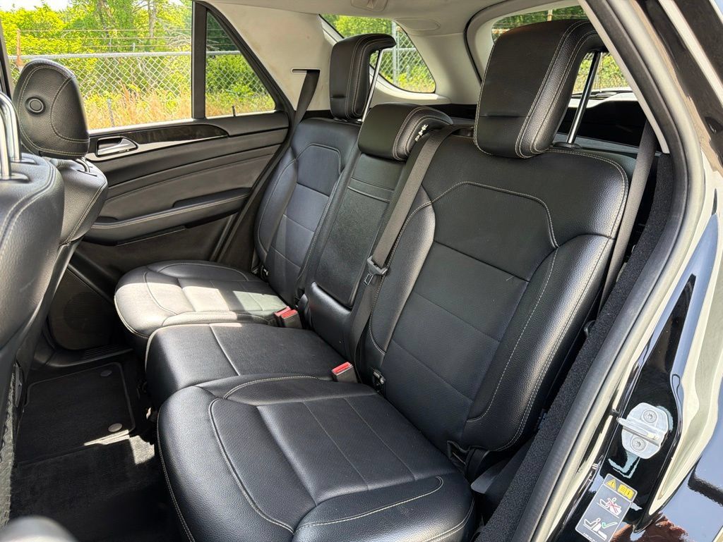 Used 2013 Mercedes-Benz ML 350 BlueTEC 4MATIC image 18