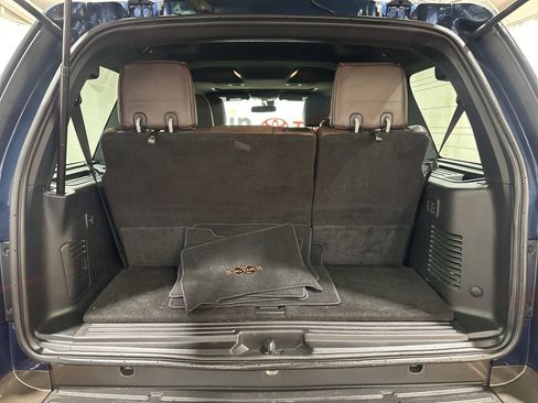 Used 2015 Ford Expedition King Ranch image 19