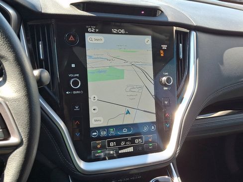 Used 2024 Subaru Legacy Limited image 27