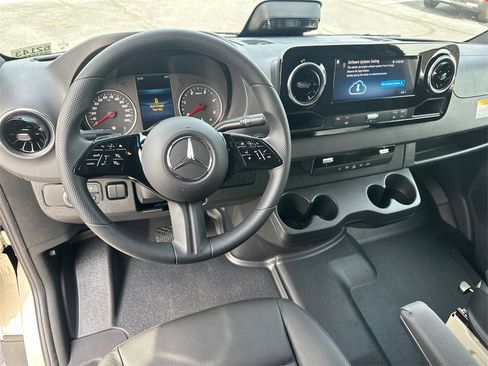 New 2026 Mercedes-Benz Sprinter 2500 image 20