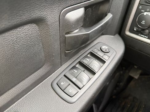 Used 2020 RAM 1500 Tradesman w/ Tradesman SXT Package RWD image 20