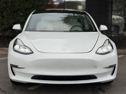 Used 2022 Tesla Model 3 Long Range image 3