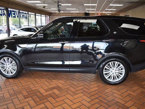 Used 2020 Land Rover Discovery HSE Luxury image 3