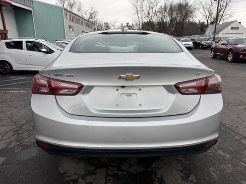 Used 2019 Chevrolet Malibu LT image 4