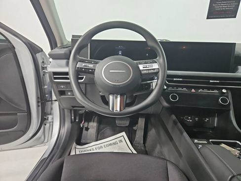 Certified 2025 Hyundai Sonata SEL AWD/4WD image 15