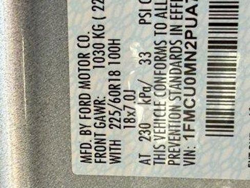 Used 2023 Ford Escape ST-Line image 30