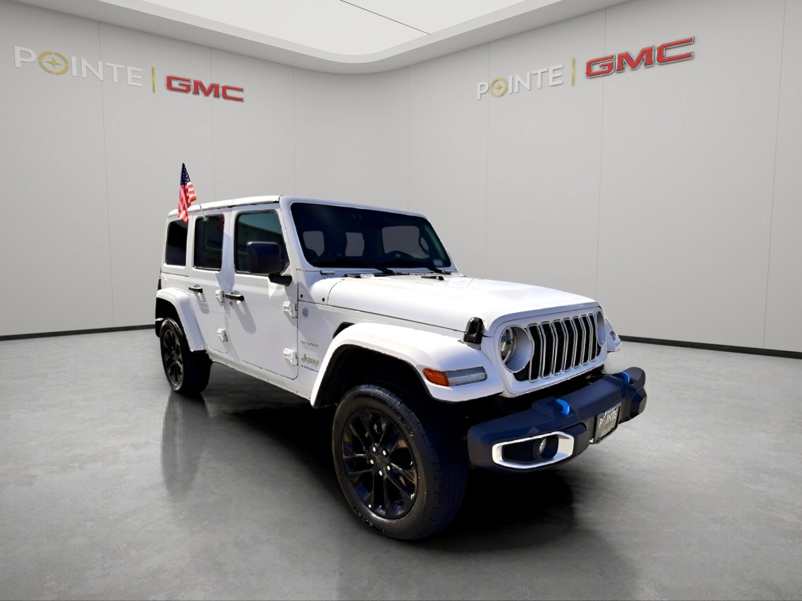 Used 2024 Jeep Wrangler Unlimited Sahara AWD/4WD image 1