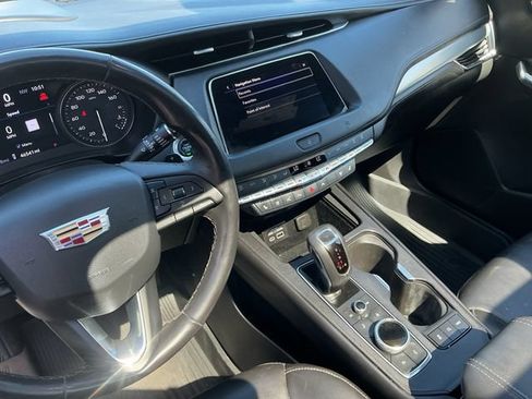 Used 2019 Cadillac XT4 Premium Luxury w/ Technology Package AWD/4WD image 26