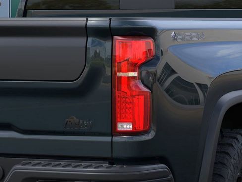 New 2026 Chevrolet Silverado 2500 ZR2 w/ ZR2 Bison Edition AWD/4WD image 11